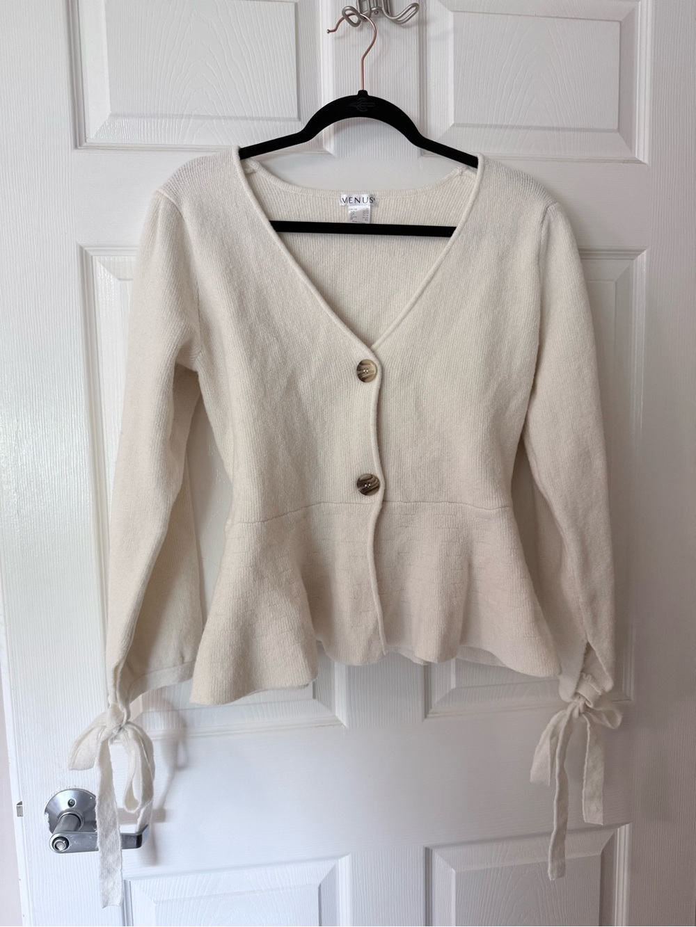 VENUS Peplum Cardigan
